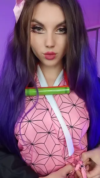 lipisinkaaa video thumbnail