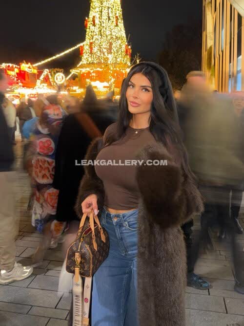 Lisadelpiero Эксклюзивная утечка обнаженных OnlyFans #14870697