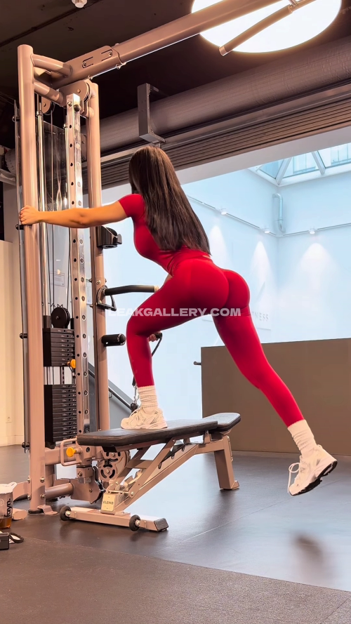 Lisadelpiero Exclusive Leaked Nude OnlyFans #12163339