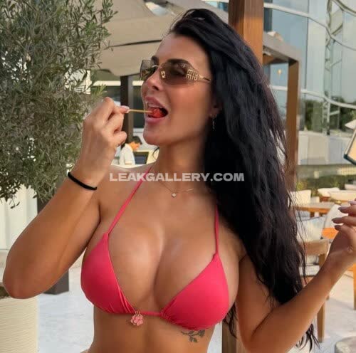 Lisadelpiero Exclusive Leaked Nude OnlyFans #14842667