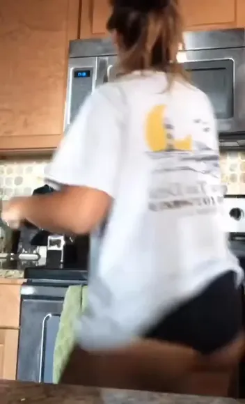 Literatesmyer Thong Ass Bending Over OnlyFans Video Leaked