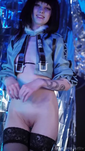 Little_emo_kitten Bare Midriff And Ass OnlyFans Video Leaked