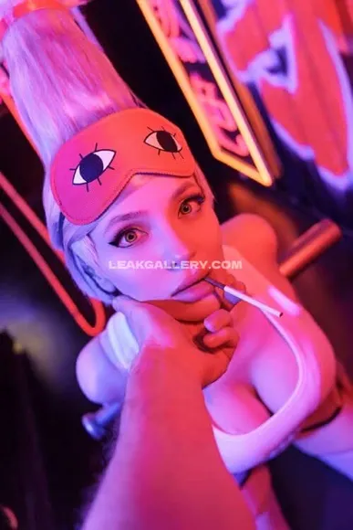 lizze_whistle