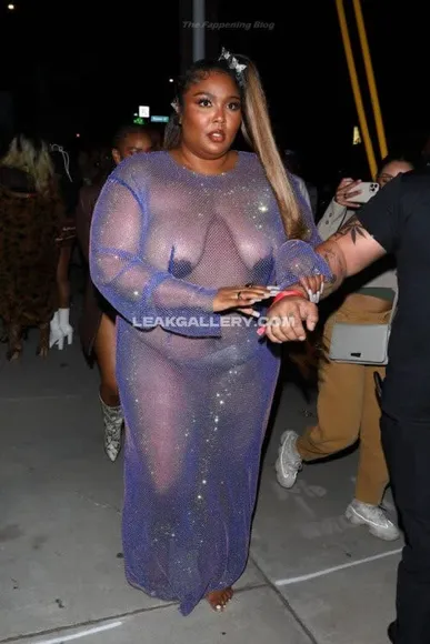 Lizzobeeating Sheer Sparkly Dress Reveal OnlyFans Photo Leaked