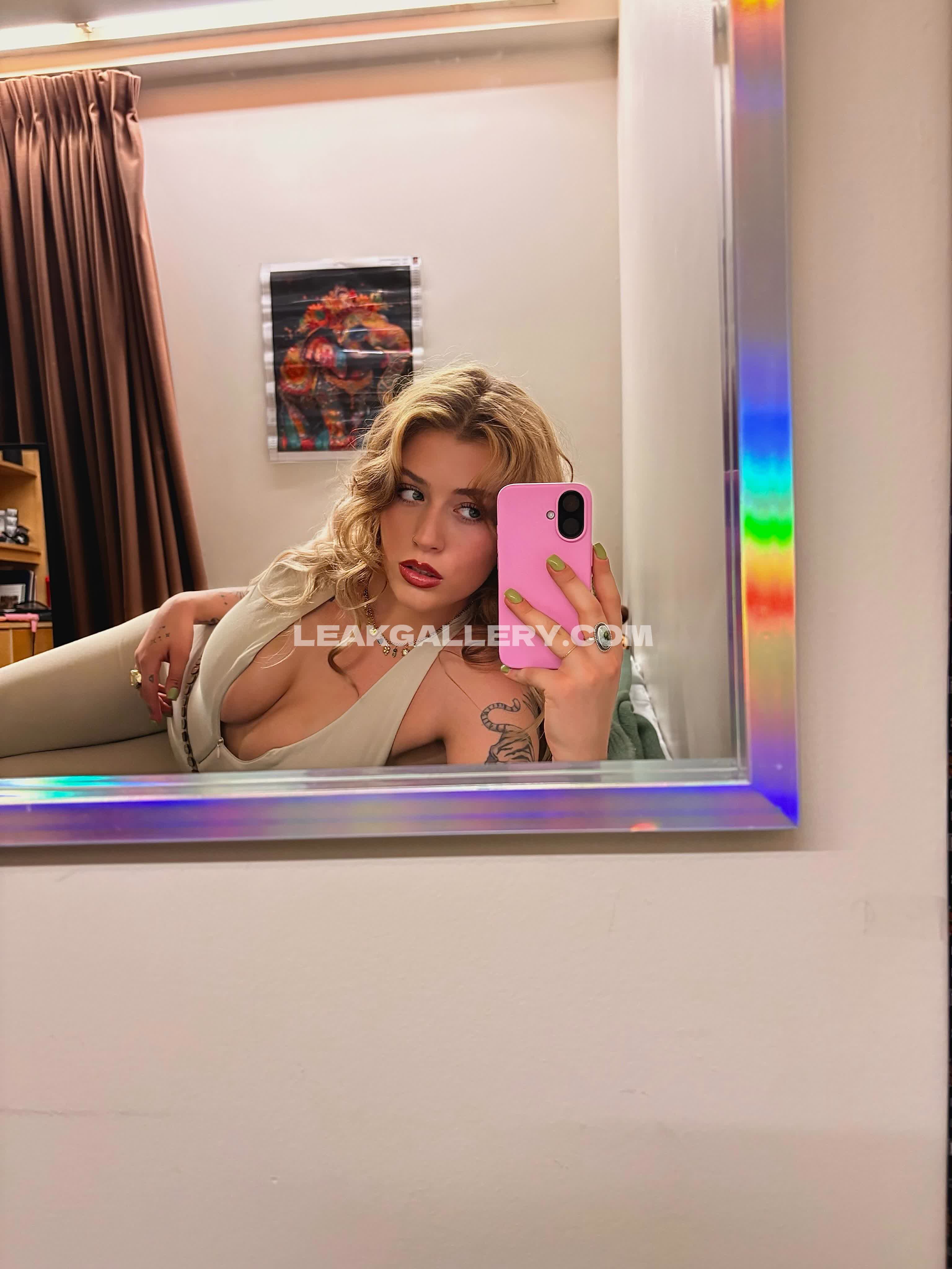 Lizzy_nb1 Exclusive Leaked Nude OnlyFans #13350610