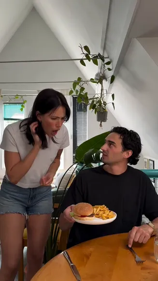 Lmkrk Denim Shorts Food Tease OnlyFans Video Leaked