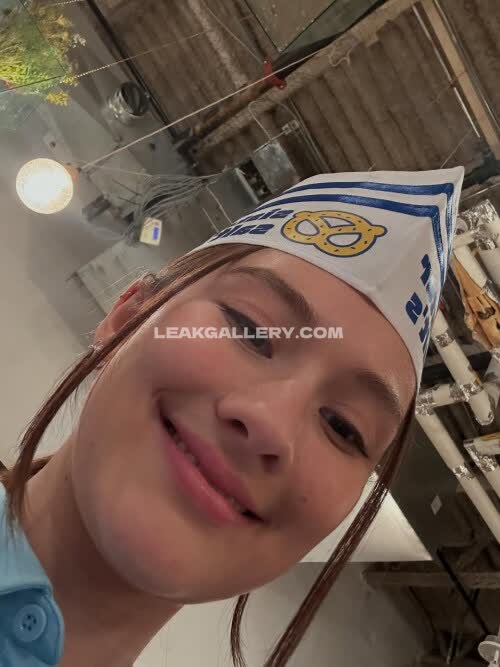 Lola.tung Exclusive Leaked Nude OnlyFans #12344033
