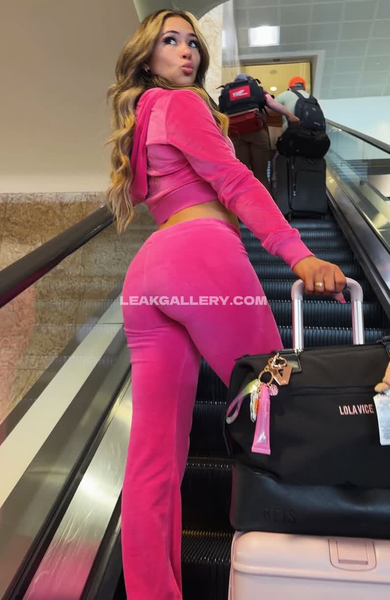 Lola Exclusive Leaked Nude OnlyFans #12980932