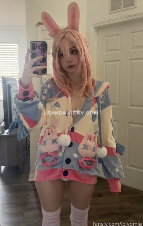 Lolyomie Exclusive Leaked Nude OnlyFans #12126547