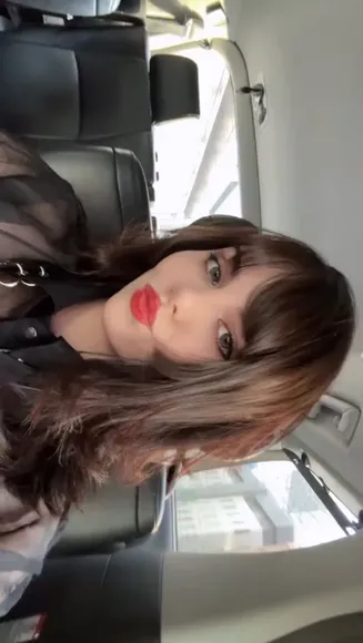 Lorenaaorsi Red Lip Pout Tease OnlyFans Video Leaked