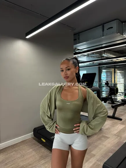 Lottiehutton Exclusive Leaked Nude OnlyFans #13026452