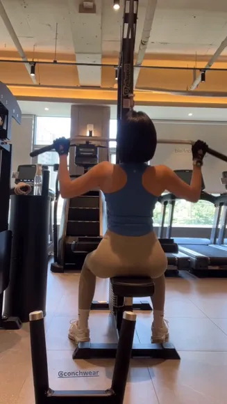 lovelyjoohee video thumbnail
