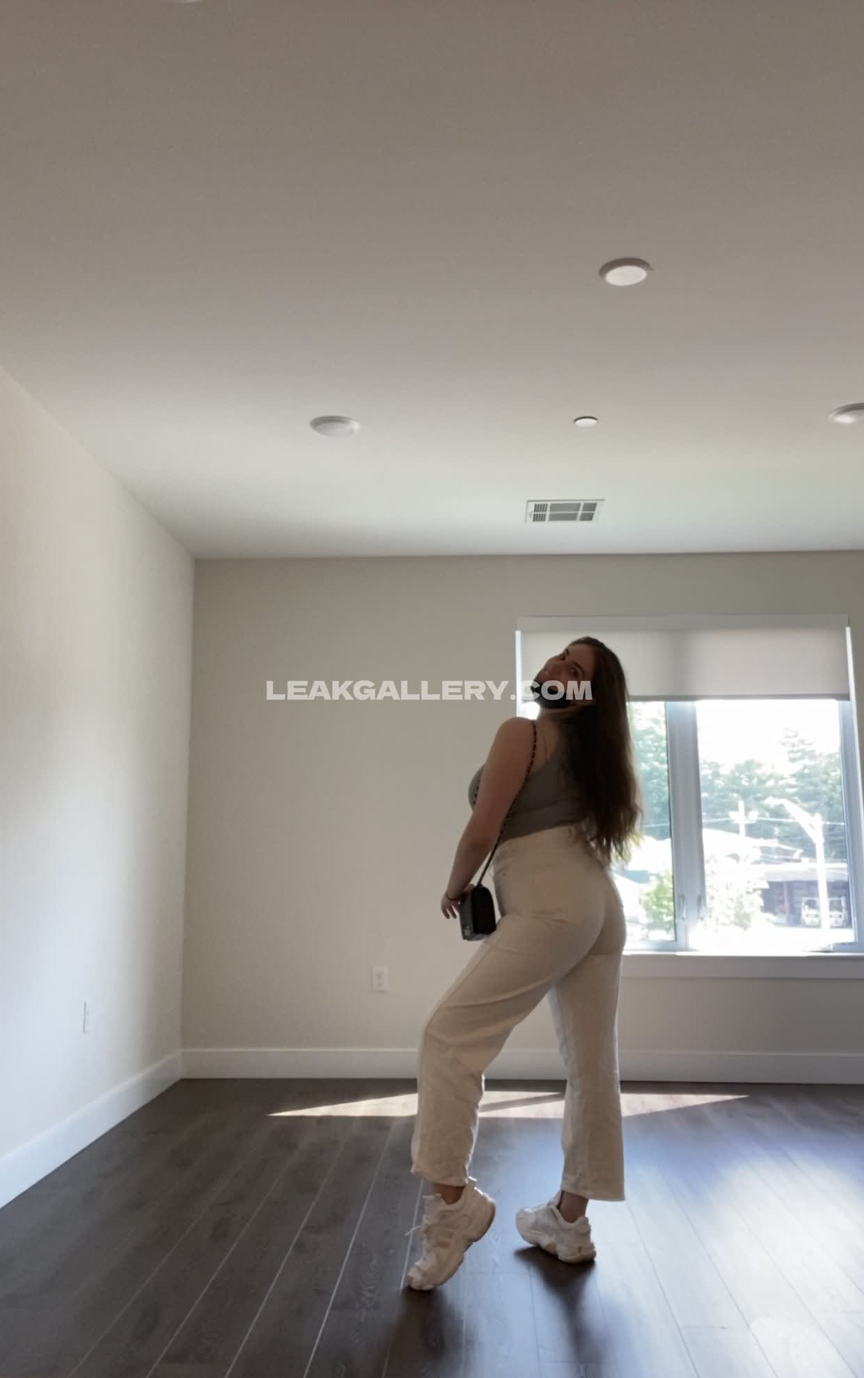 Lozclaws Exclusive Leaked Nude OnlyFans #13186374