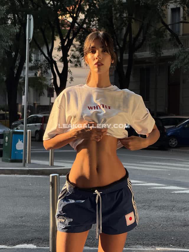 Lucedellaluna Exclusive Leaked Nude OnlyFans #13279452