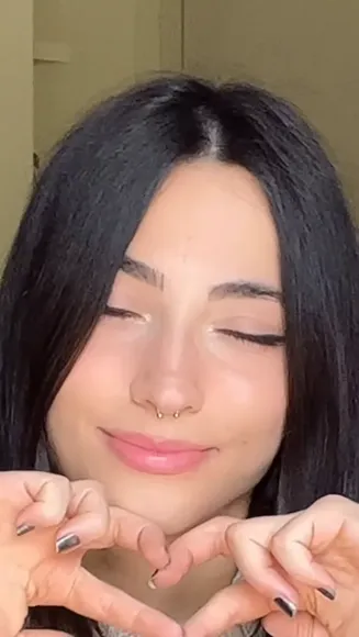 Lucrelisa Nose Piercing Smile OnlyFans Video Leaked