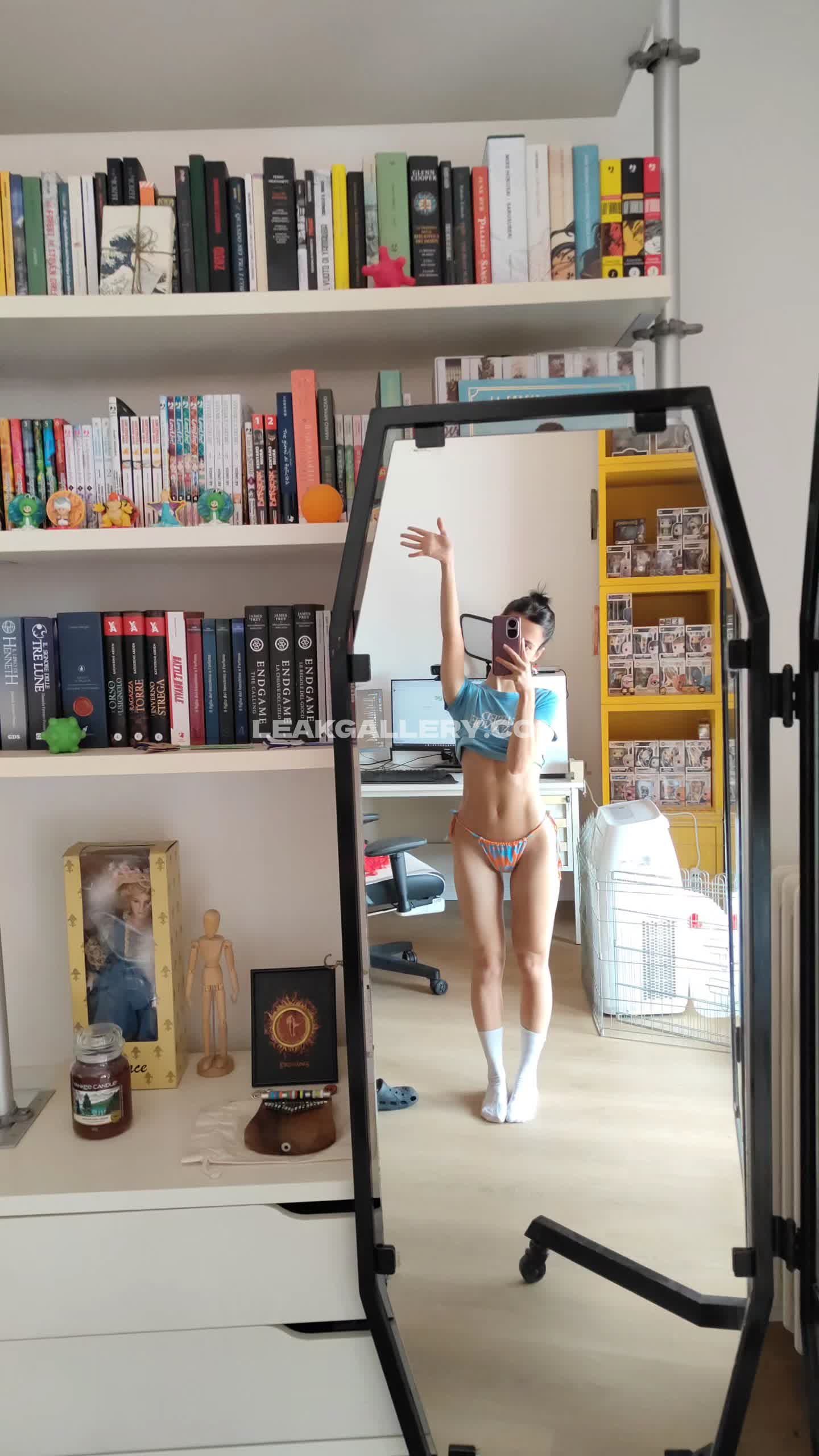 Lucrelisa Exclusive Leaked Nude OnlyFans #13110024