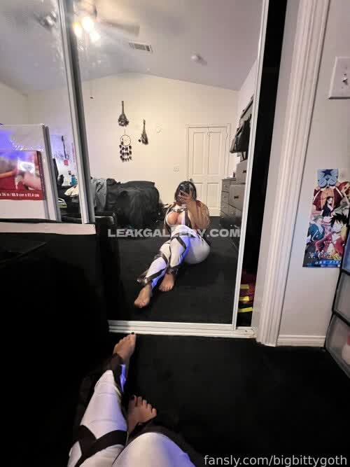 Lulus_dreamz Exclusive Leaked Nude OnlyFans #14616727