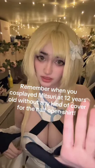Lumineiia Half Open Shirt Tease OnlyFans Video Leaked