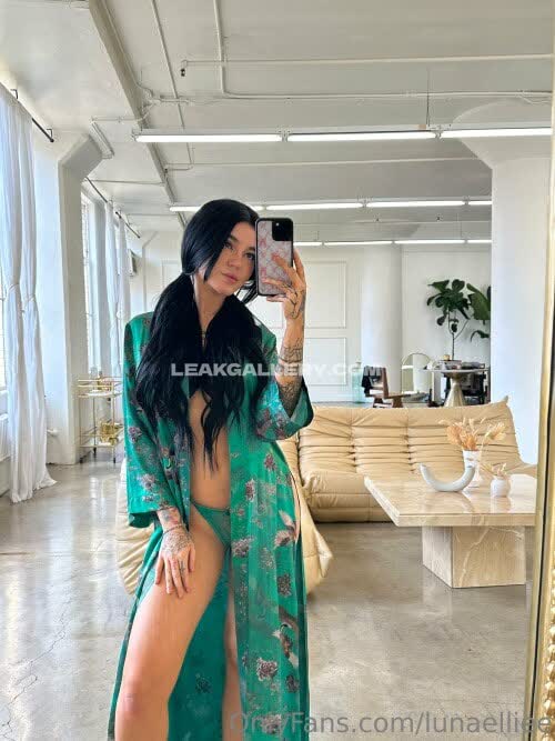 Lunaelliee Exclusive Leaked Nude OnlyFans #14536838