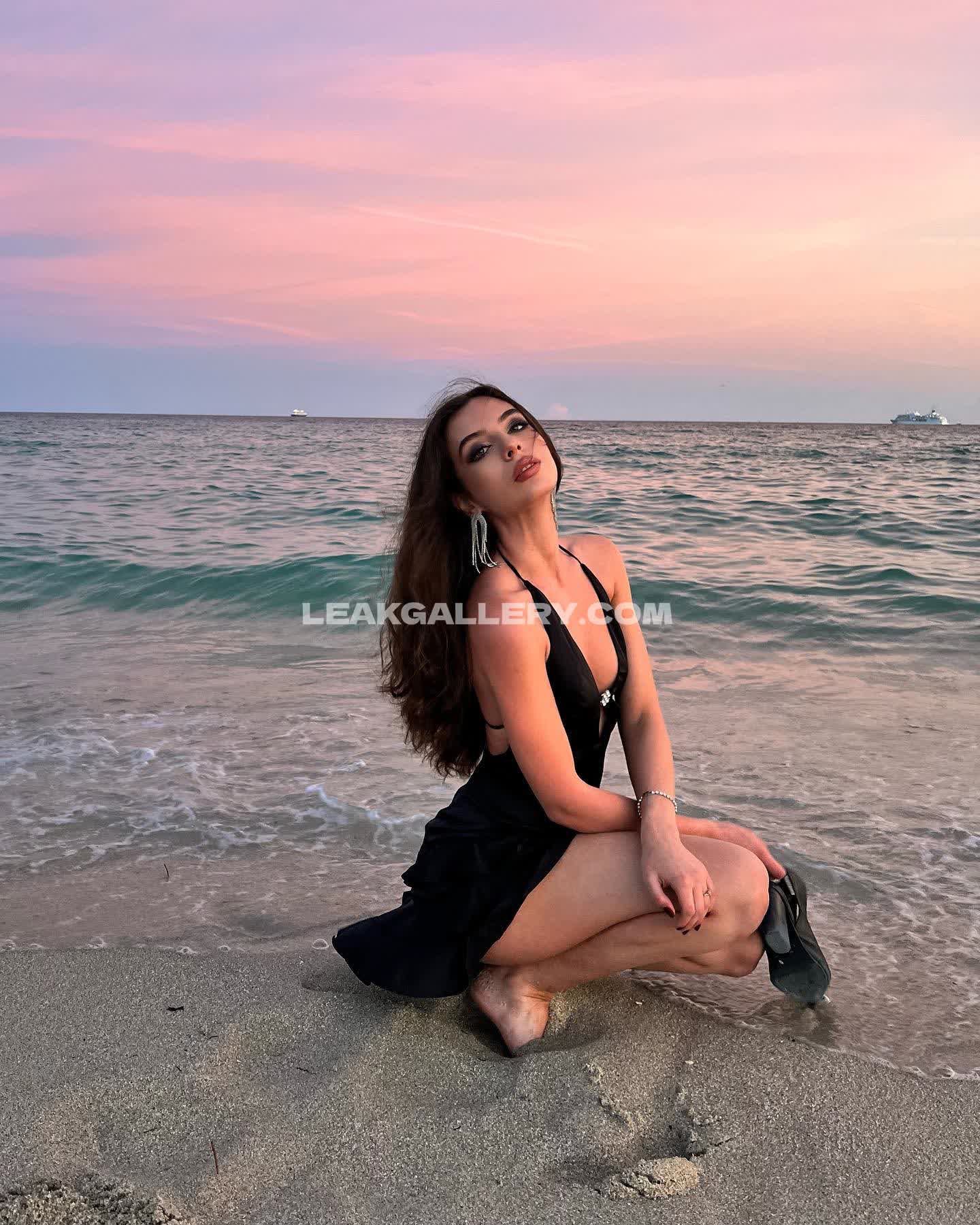Lunasereena Exclusive Leaked Nude OnlyFans #13101493