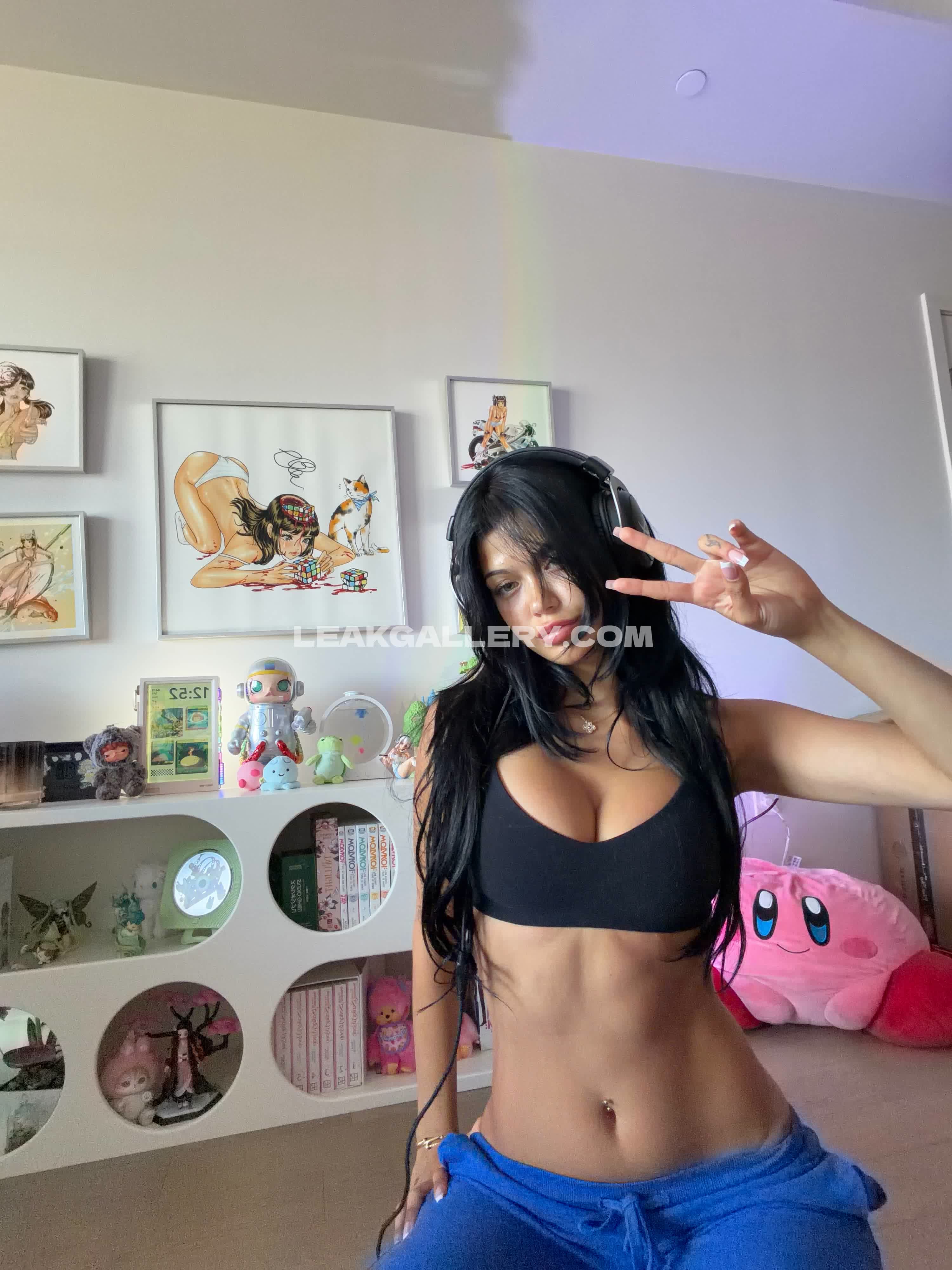 Luvstruck Exclusive Leaked Nude OnlyFans #12648665