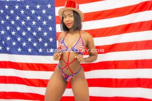 Lyabloom Patriotic Bikini Stripping OnlyFans Photo Leaked