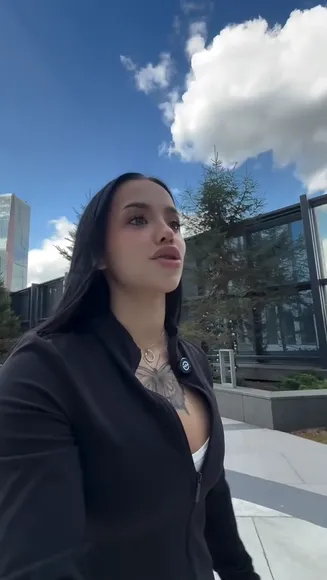 Lyna_com2000 Black Blazer Tease OnlyFans Video Leaked