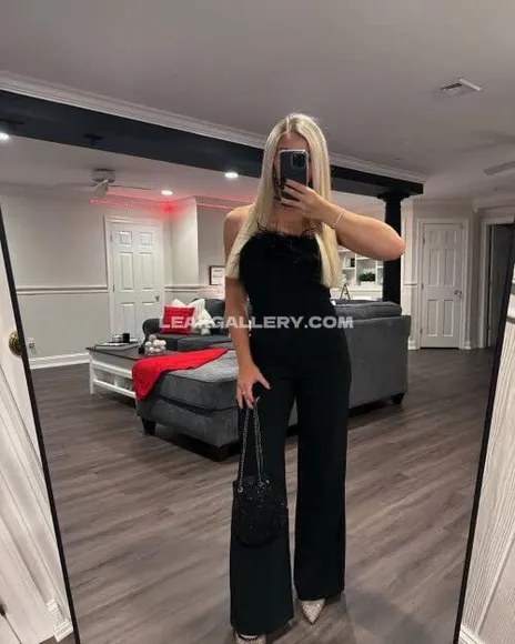 Lyndalessandro / Lynda_alessandro Exclusive Leaked Nude OnlyFans #15826464