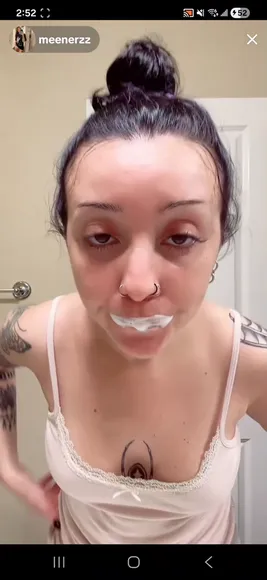 M3n4cing Tattooed Arms Brushing Hair OnlyFans Video Leaked