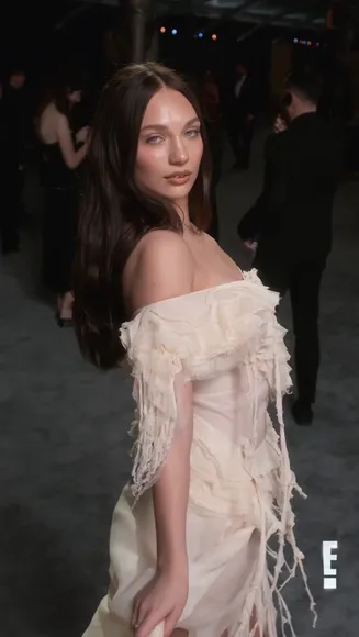 Maddieziegler Off Shoulder Gown Reveal OnlyFans Video Leaked