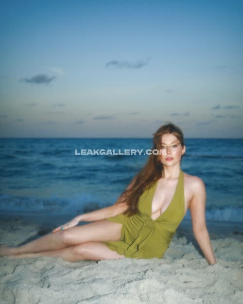 Madelineaford Exclusive Leaked Nude Onlyfans #12330360