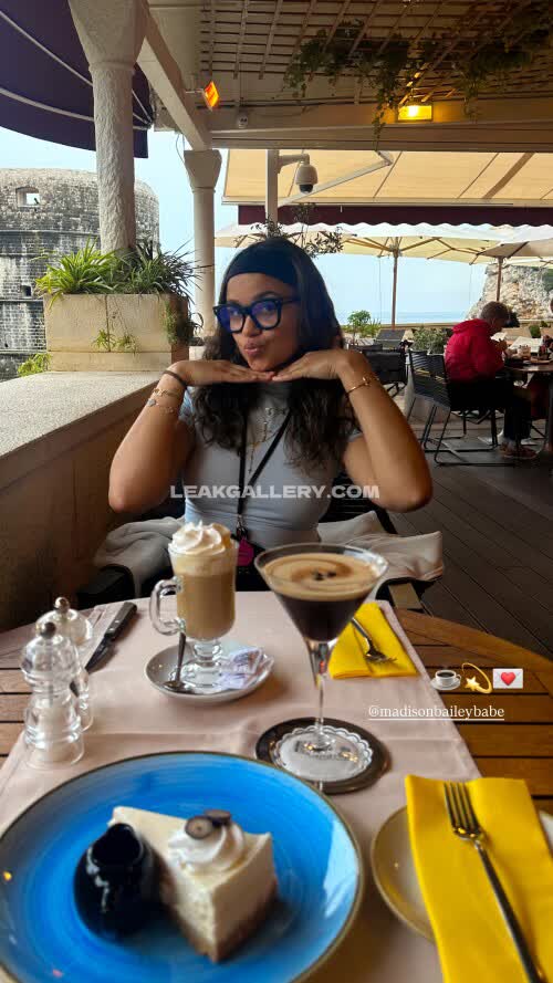 Madisonbailey / madison_bailey OnlyFans Nudi in Esclusiva Trapela #12156701