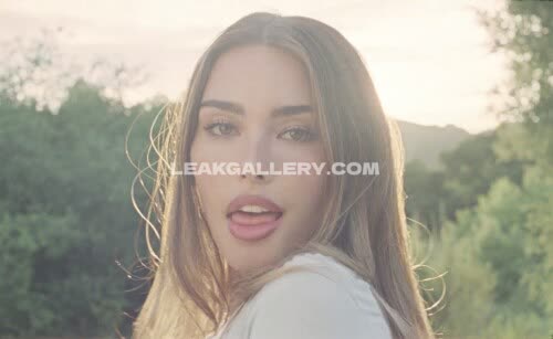 Madisonbeer Exclusive Leaked Nude OnlyFans #12231254