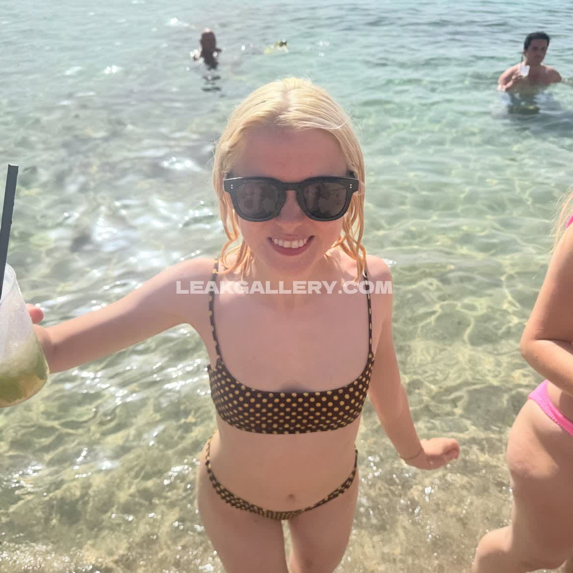 Maisiehpeters Exclusive Leaked Nude OnlyFans #13104820