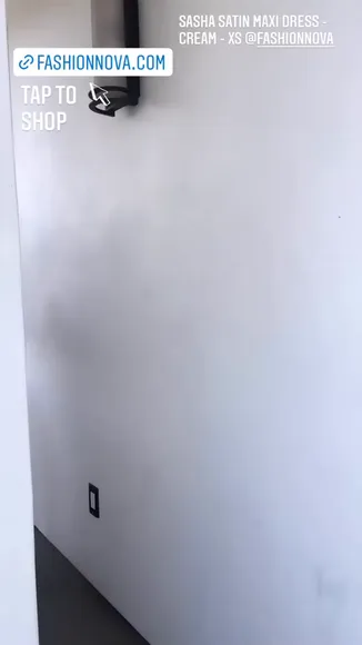 Malaikaterry Cream Satin Maxi Dress OnlyFans Video Leaked