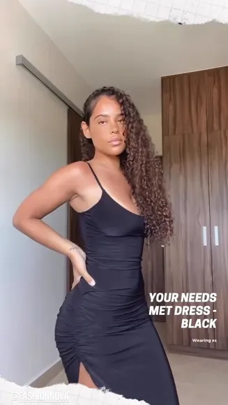 Malaikaterry Black Dress Thigh Flash OnlyFans Video Leaked