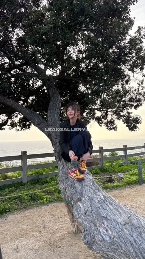 Malinaweissman Exclusive Leaked Nude OnlyFans #14843988