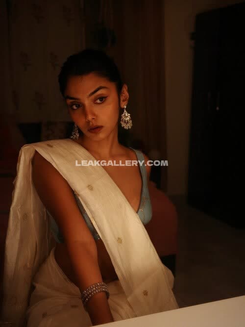 Malvika_pattenset Exclusive Leaked Nude OnlyFans #14887595