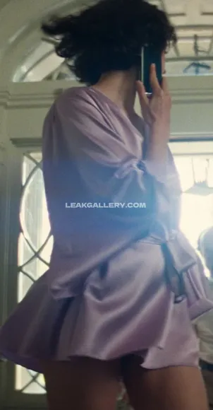 margaret_qualley