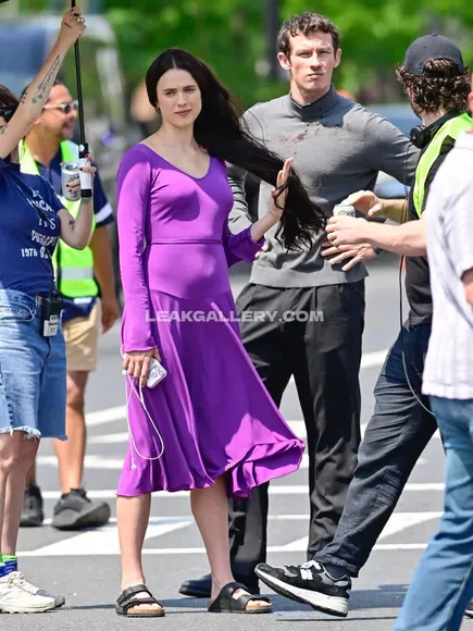 margaret_qualley
