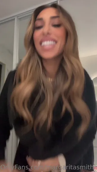 Margarita Tight Dress Ass Tease OnlyFans Video Leaked