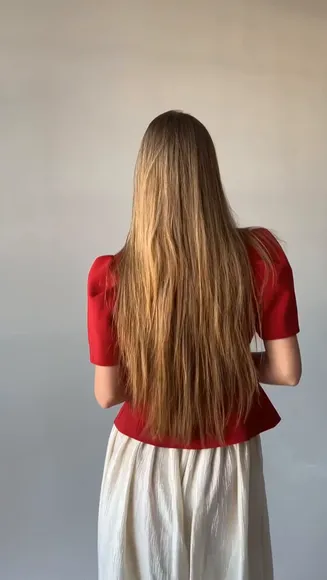 Maria_talanovaa Red Blazer Tease OnlyFans Video Leaked