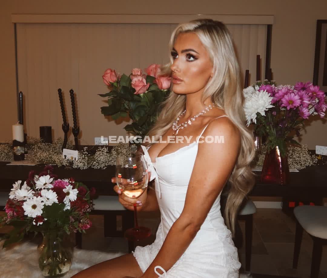 Mariahmayx Exclusive Leaked Nude OnlyFans #12751878