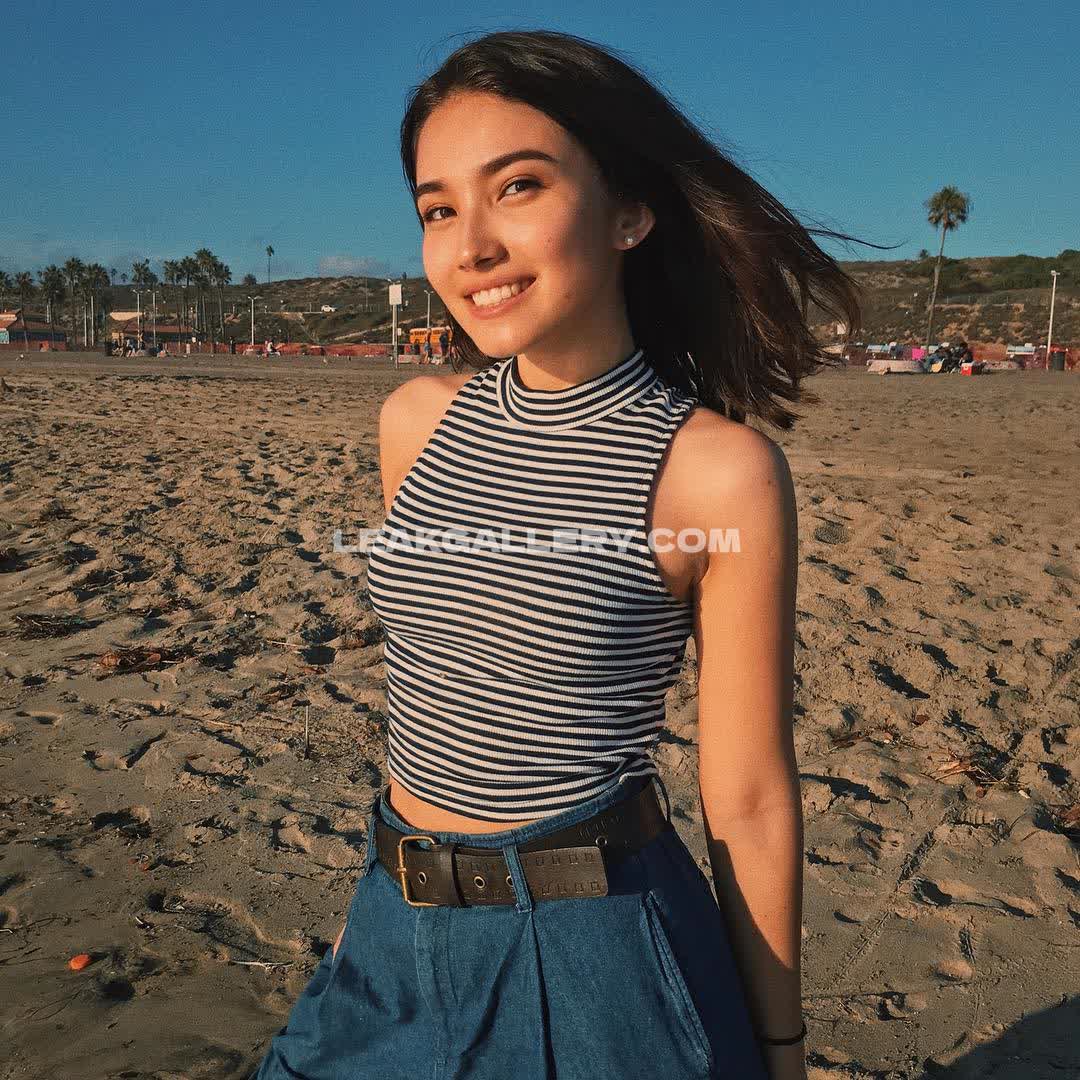 Mariaxzhang Exclusive Leaked Nude OnlyFans #13484399