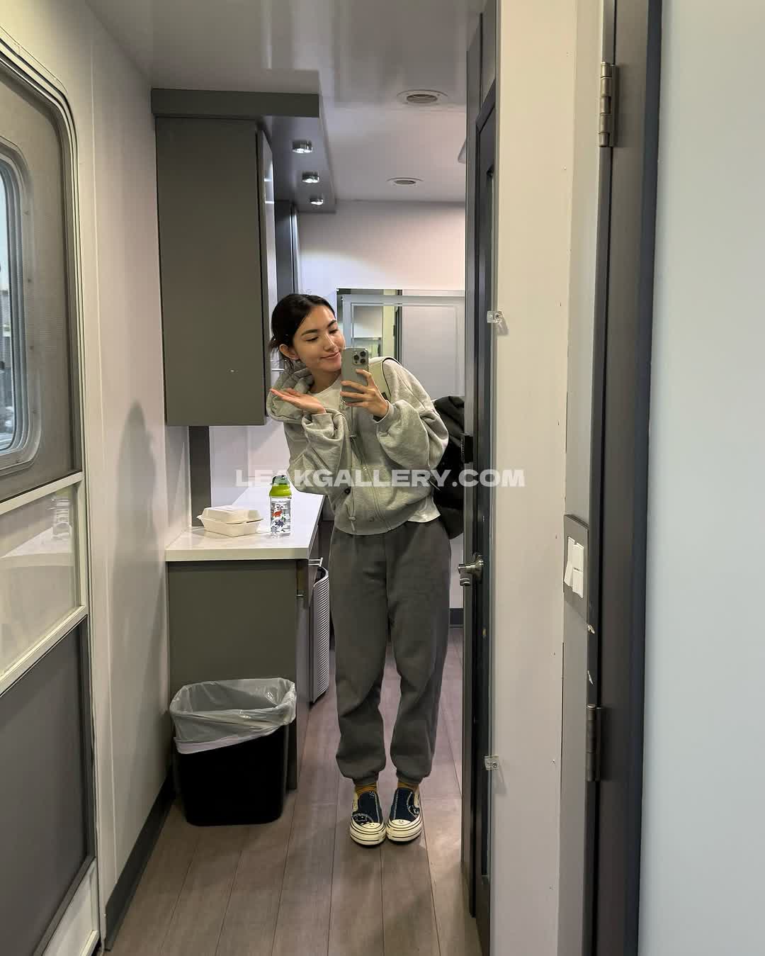 Mariaxzhang Exclusive Leaked Nude OnlyFans #13484315
