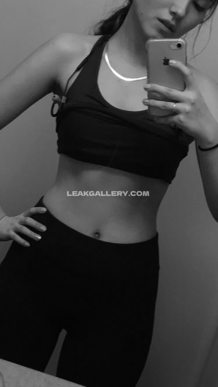 Mariaxzhang Exclusive Leaked Nude OnlyFans #13022581