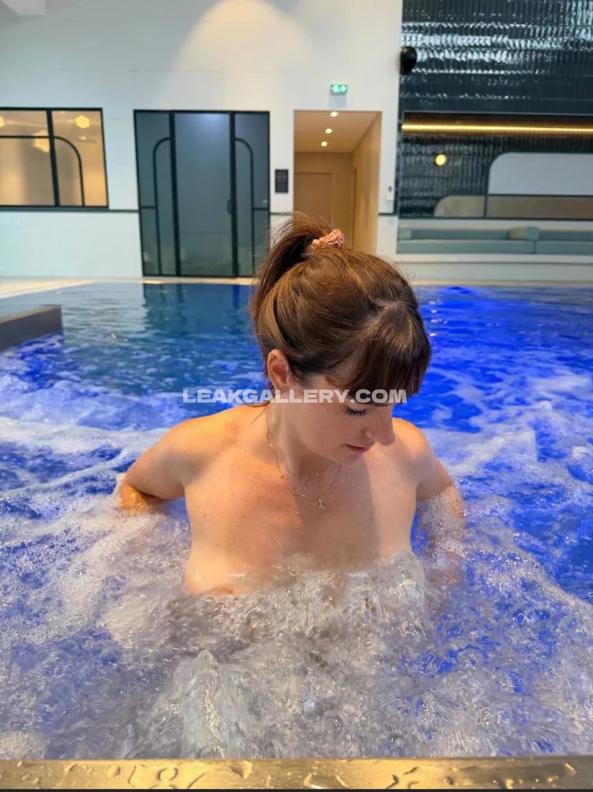 Mariongagnot Topless Hot Tub Soak OnlyFans Photo Leaked