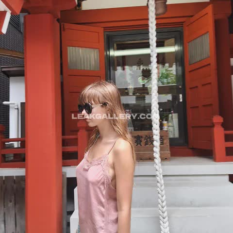 Masha.and.no.bear Exclusive Leaked Nude OnlyFans #14722305