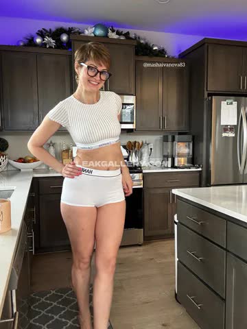 Masha White Underwear Pose OnlyFans Photo Leaked