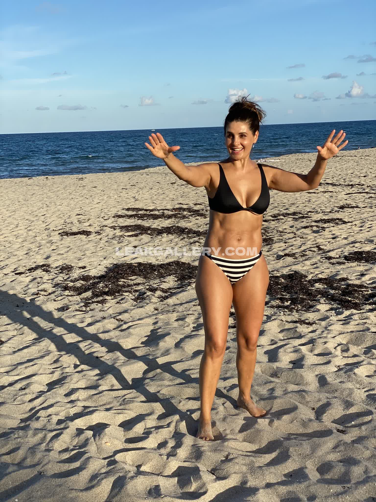 Mayrinvillaneva Exclusive Leaked Nude OnlyFans #12626467
